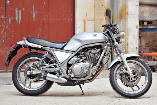 Yamaha srx 600 - yamaha,