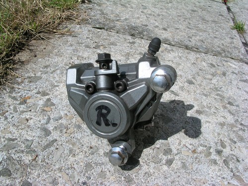 Bremssattel vorn rechts front